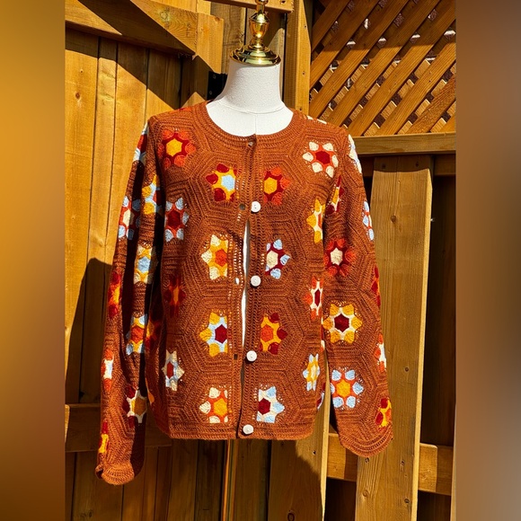 🆕 FARM Rio 🧿 NWOT Brown Crochet Knit Patchwork Button Up Cardigan, Sz L - Picture 11 of 16
